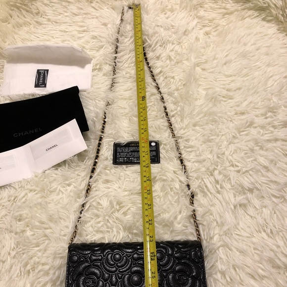 Chanel Camellia Wallet On Chain (extra pictures) sold - Picture 12 of 13